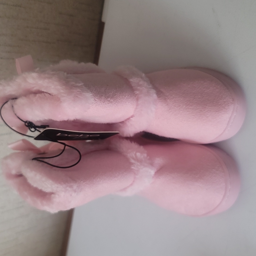 BEBE GIRLS LIGHT PINK POM POM BOOTS: LIGHT PINK: NWT: TODDLER 8
